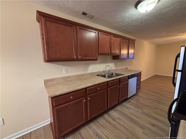 Building Photo - 2713 Whitwell Pl