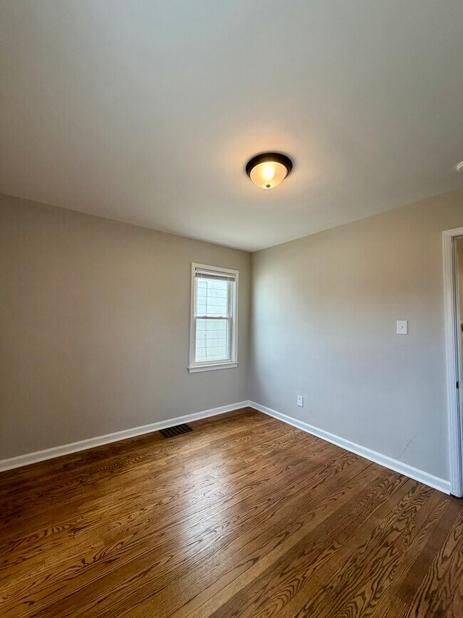 Foto del edificio - 1400 Capitol Ave