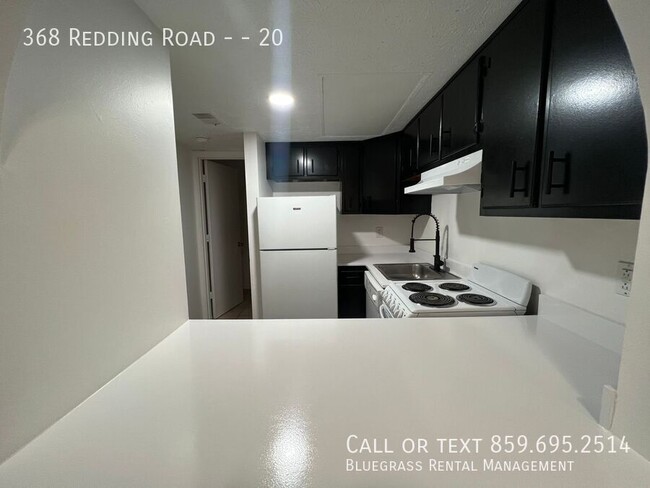 Building Photo - Newly Renovated Spacious 1 Bed in Amazing ...