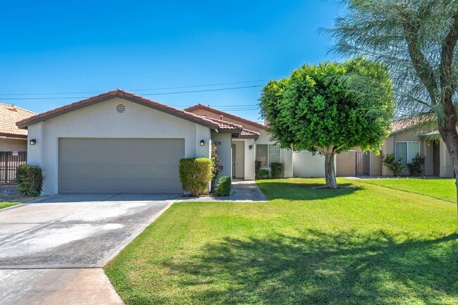 Building Photo - 51780 Avenida Velasco