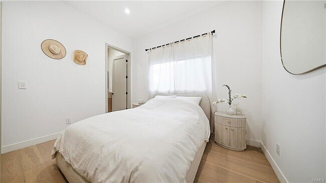 Foto del edificio - 8840 Ashcroft Ave