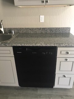 Foto del edificio - 13902 W Bergen Dr