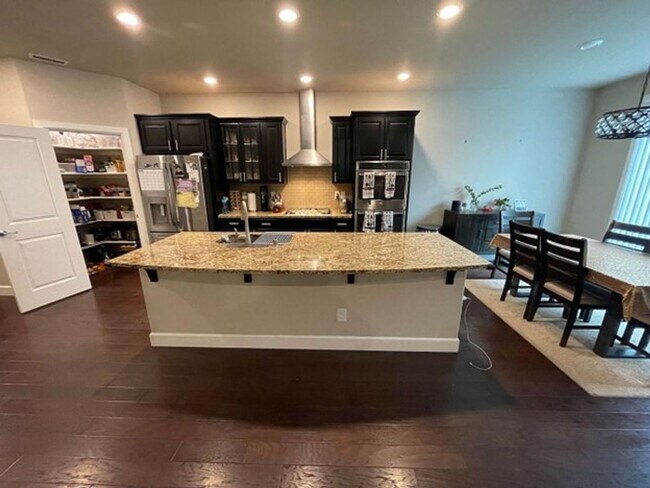 Foto del edificio - Beautiful Modern 4 bed house in Bothell!!