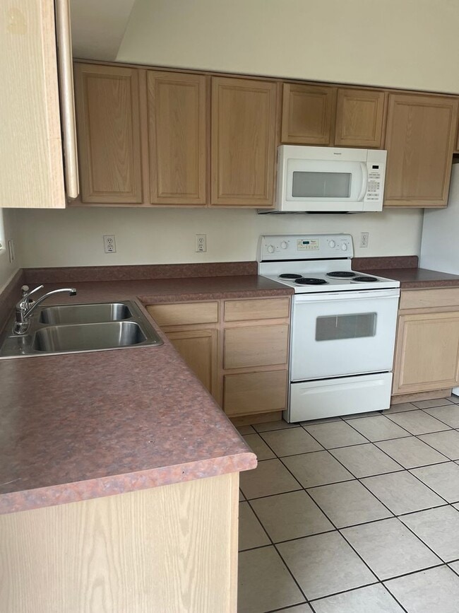 Photo - 3677 S Camino Seco Apartment