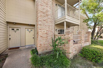 Building Photo - 1515 Sandy Springs Rd