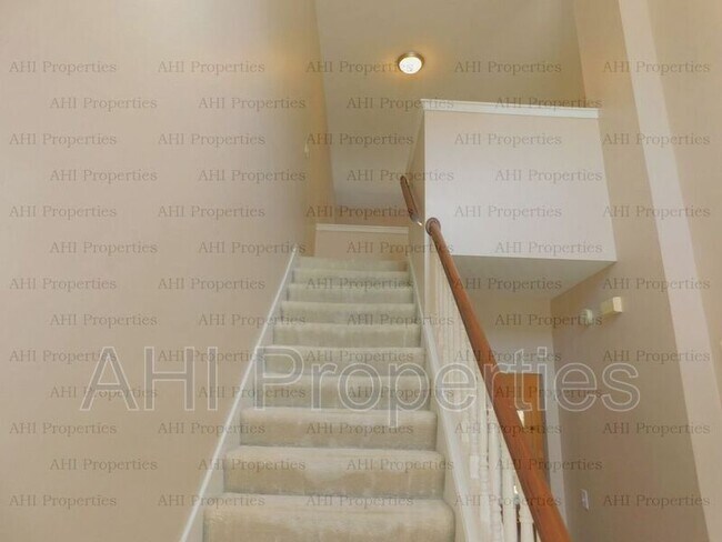 Foto del edificio - 7503 Spencer Ln