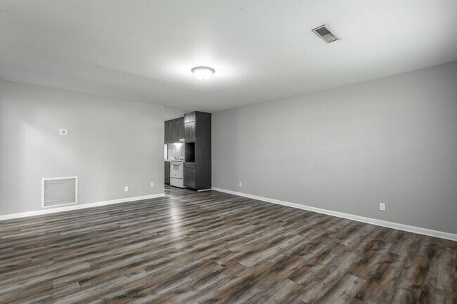 Foto del edificio - 4711 Murray Lake Ln