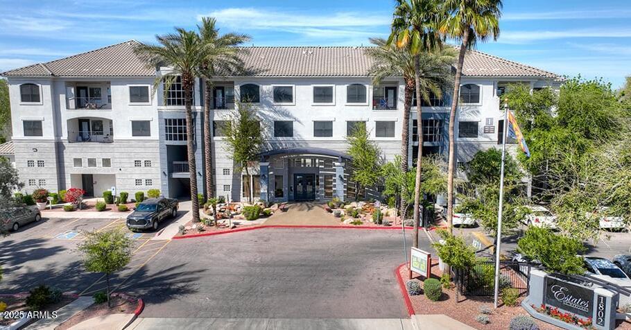 Primary Photo - 1802 W Maryland Ave