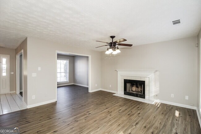 Building Photo - 4505 Legend Hollow Ln