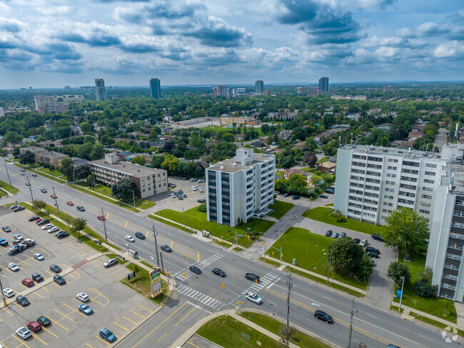 Aerial Photo - 95 Kennedy Rd N