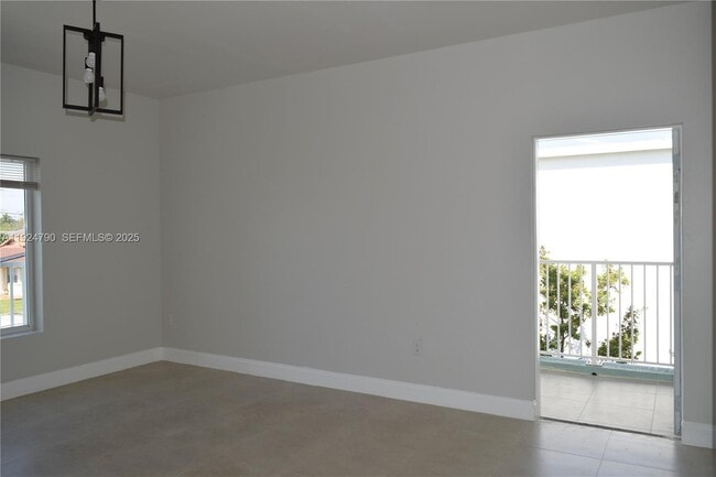 Foto del edificio - 435 SW 78th Ct