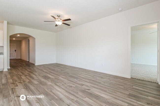 Foto del edificio - 401 Trinity Trail