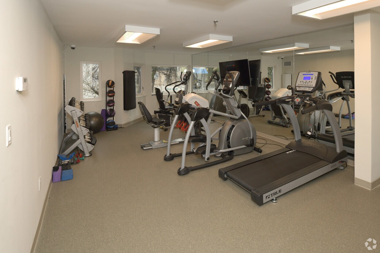 1443 Beacon Apartments Brookline, MA