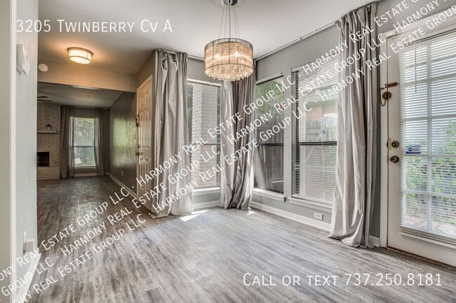 Foto del edificio - 3205 Twinberry Cove