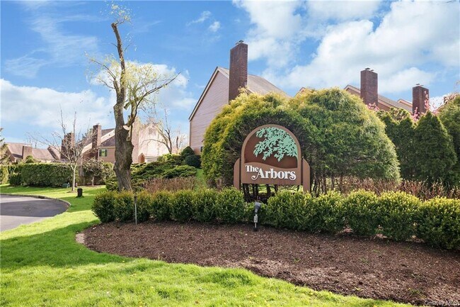 Foto del edificio - 41 Greenway Ln