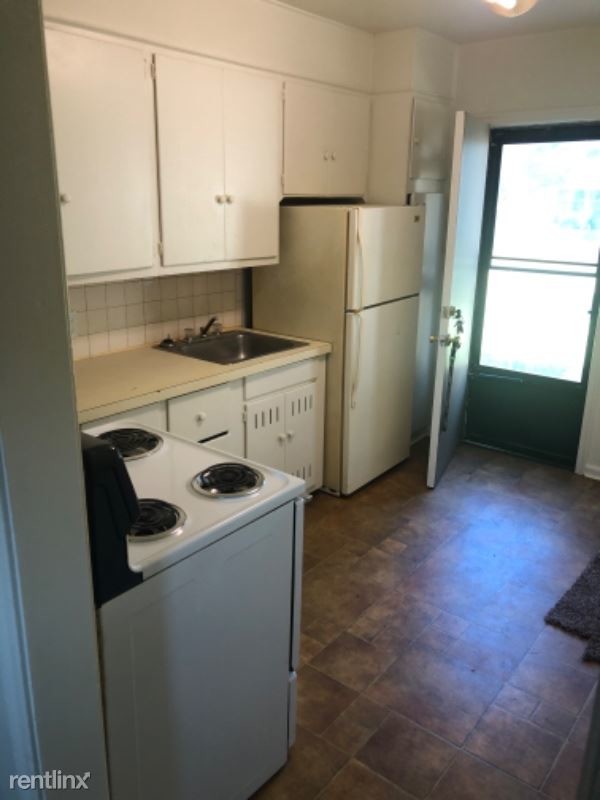 Building Photo - 1 br, 1 bath Apartment - 2426 E Harry