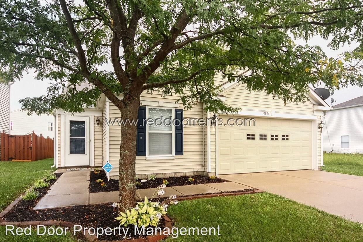 Foto principal - 3 br, 2 bath House - 10874 Woods Dr