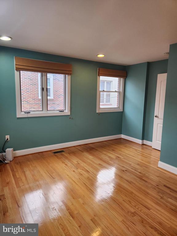 Building Photo - 1707 Rodman St