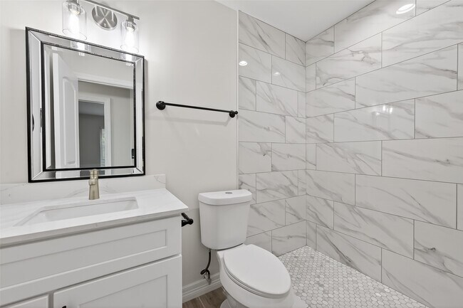 Foto del edificio - 16115 Little Cypress Ln