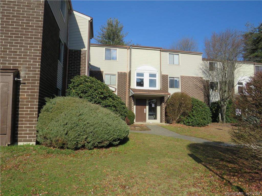 7 Padanaram Rd Unit 217, Danbury, CT 06811 Condo for Rent in Danbury, CT
