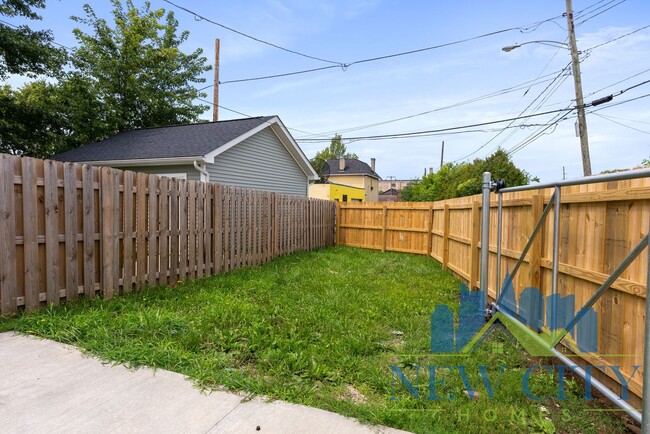Building Photo - Brand New Home - King-Lincoln/Bronzville -...