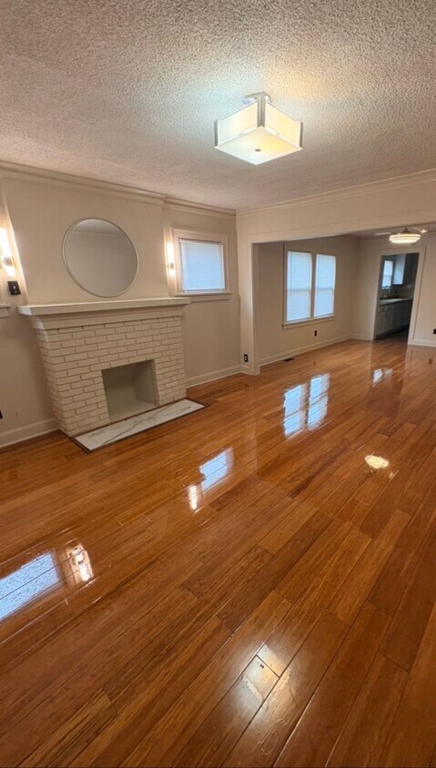 Foto del edificio - 11601 E 62nd St