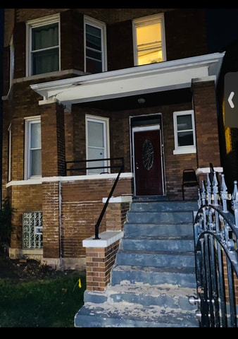 Primary Photo - 920 N Drake Ave