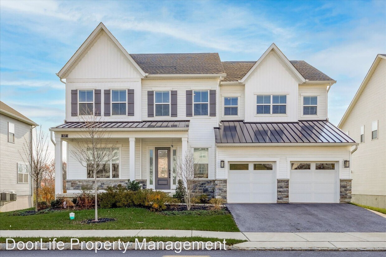 Primary Photo - 5 br, 4.5 bath House - 57 Milford Rd