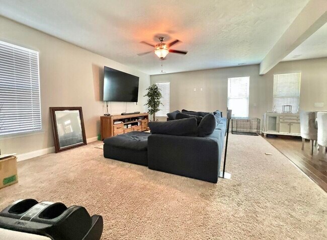 Foto del edificio - 3085 Margot Ln