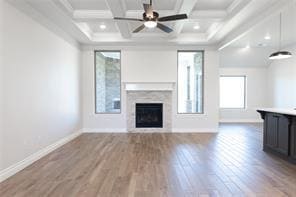 Foto del edificio - 8233 Mountain Oak Dr