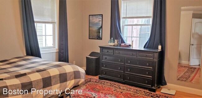 Building Photo - 3 br, 2 bath House - 6 Wyman St # 2