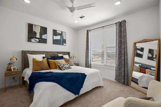 Foto del edificio - 6324 N Lamar Blvd