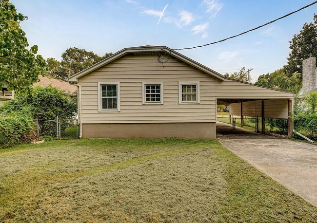 Building Photo - Beautifully maintained 3-bed 1-bath