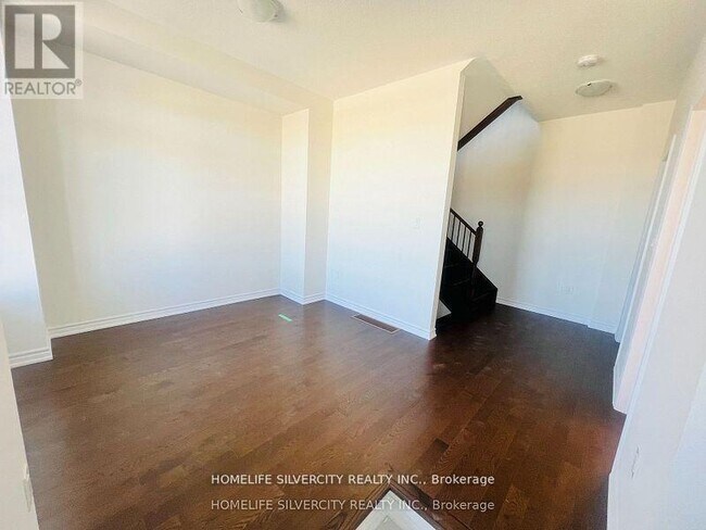 Photo du bâtiment - 12324 McLaughlin Rd