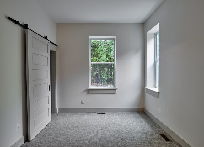 Foto del edificio - 509 N Central St