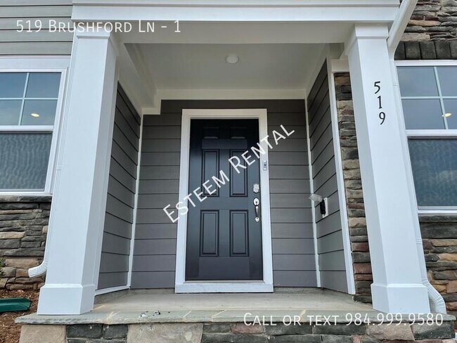 Foto del edificio - 519 Brushford Ln