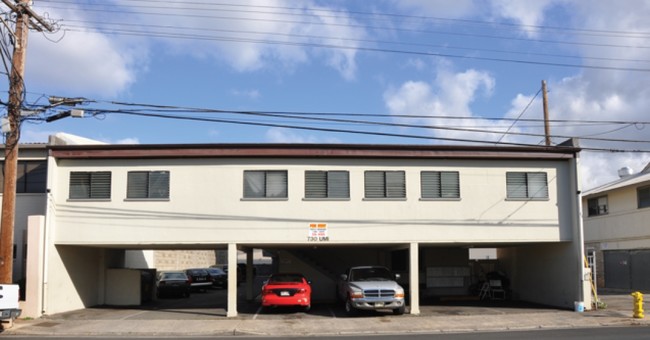 Building Photo - 730 Umi St