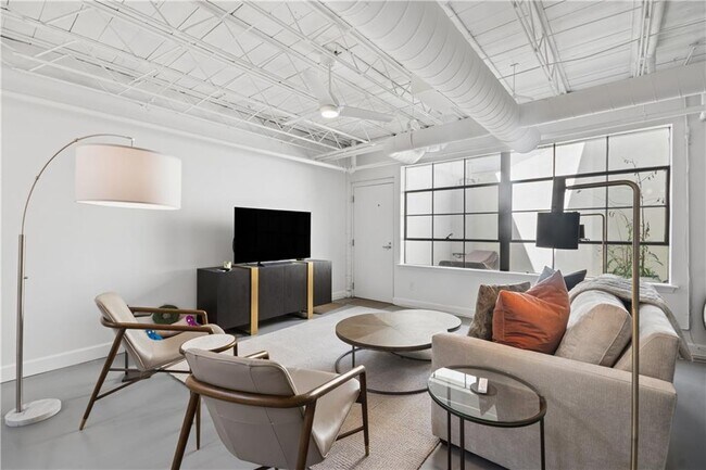 Foto del edificio - 820 DeKalb Ave NE