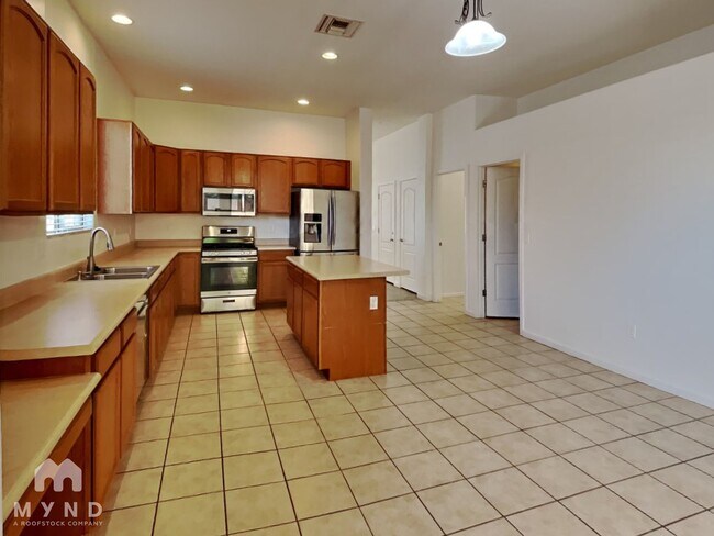 Foto del edificio - 12548 E Red Iron Trail