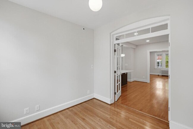 Building Photo - 3839 Beecher St NW