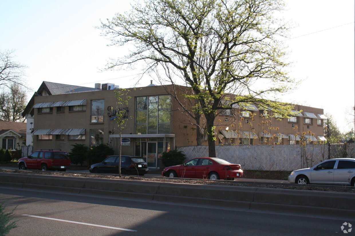 Building Photo - Sierra Apartments