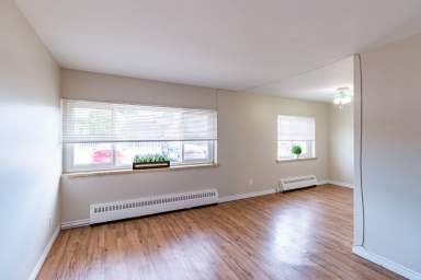 Photo du bâtiment - Hillcrest Apartments