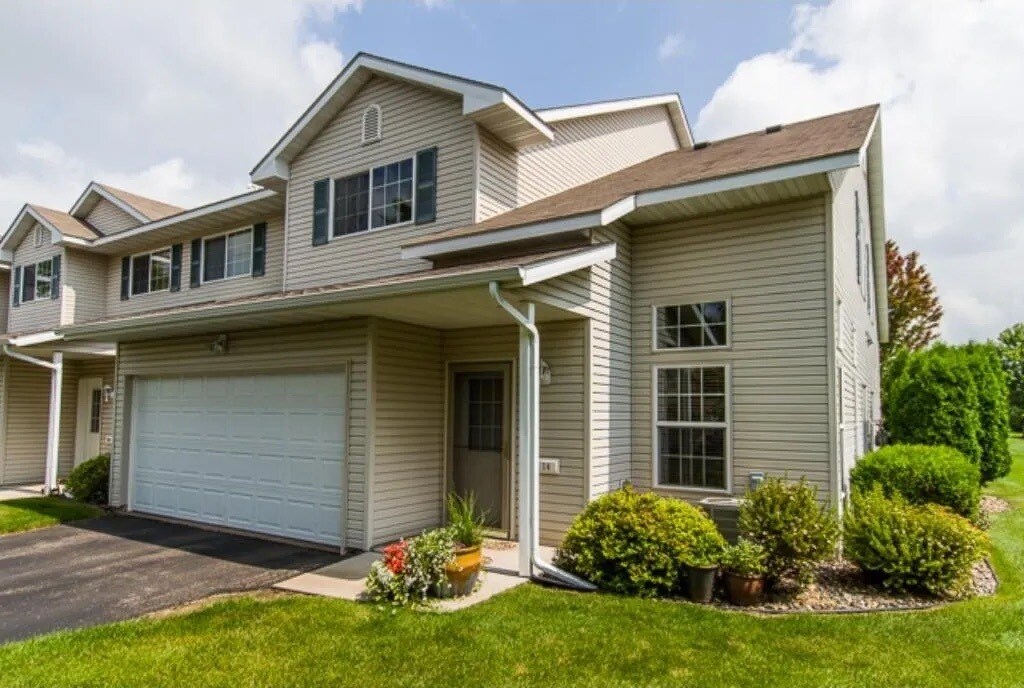 Foto principal - 14 Bridgewater Trl