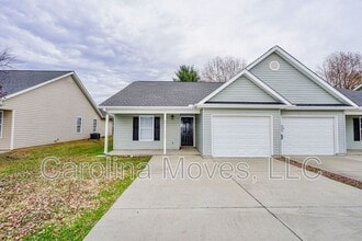 Building Photo - 526 Seays Crest Dr