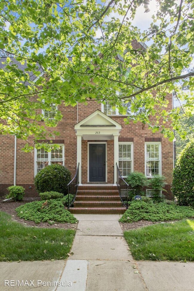Building Photo - 3 br, 2.5 bath House - 263 Herman Melville
