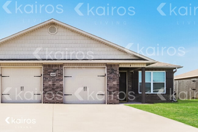 Photo - 4009 Thomas St Townhome