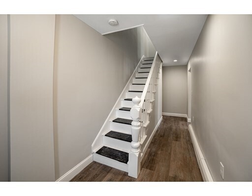 Building Photo - 403 Torrey St