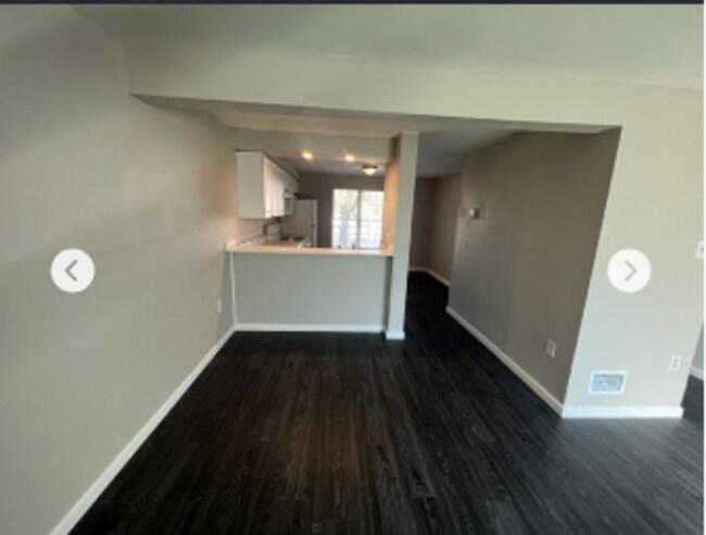 Foto del edificio - 7211 Branchwood Pl