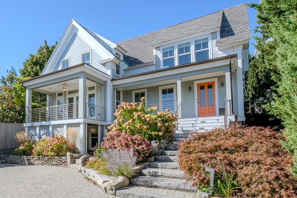 Foto principal - 6R Breakwater Ave