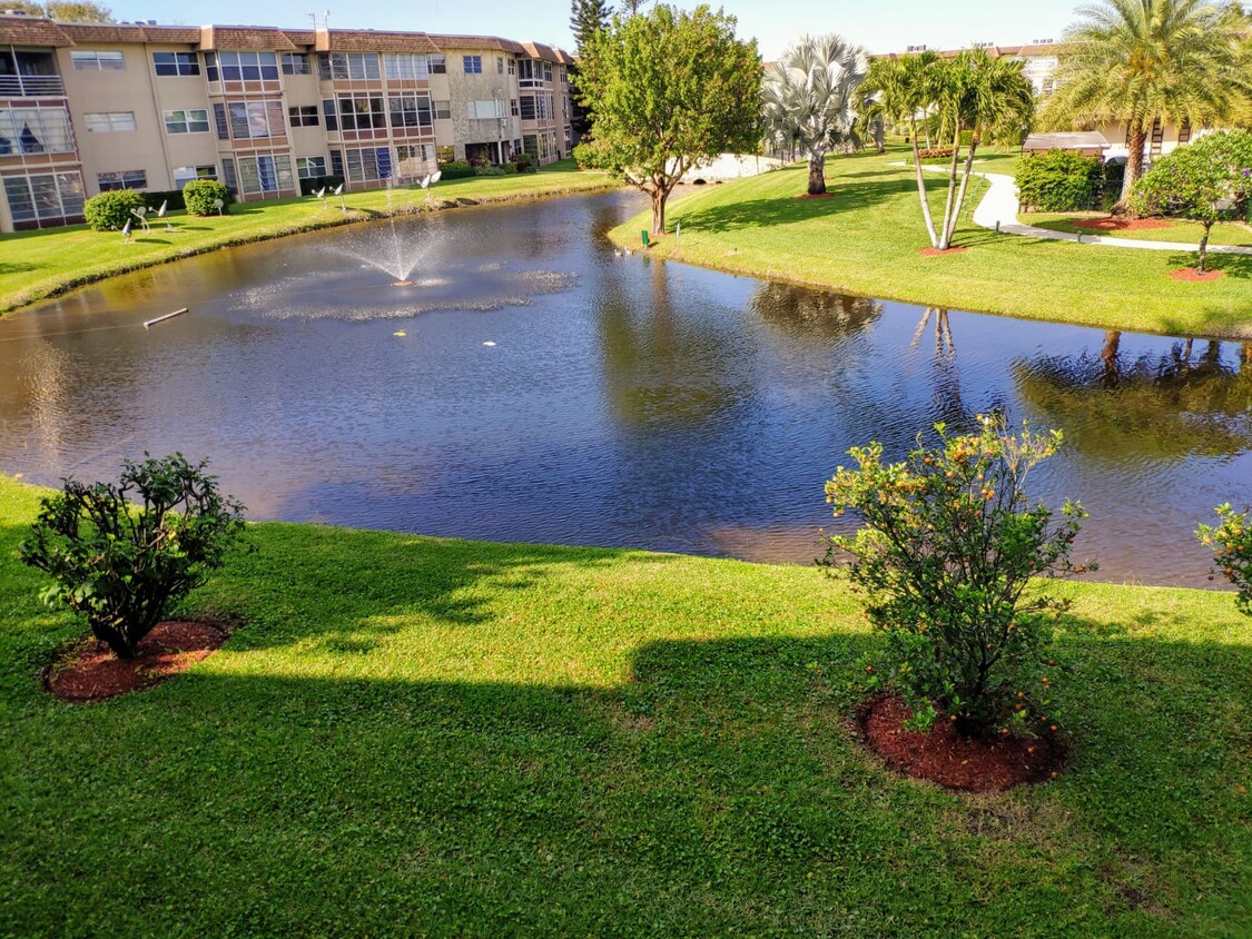 Primary Photo - 4805 NW 35th St
